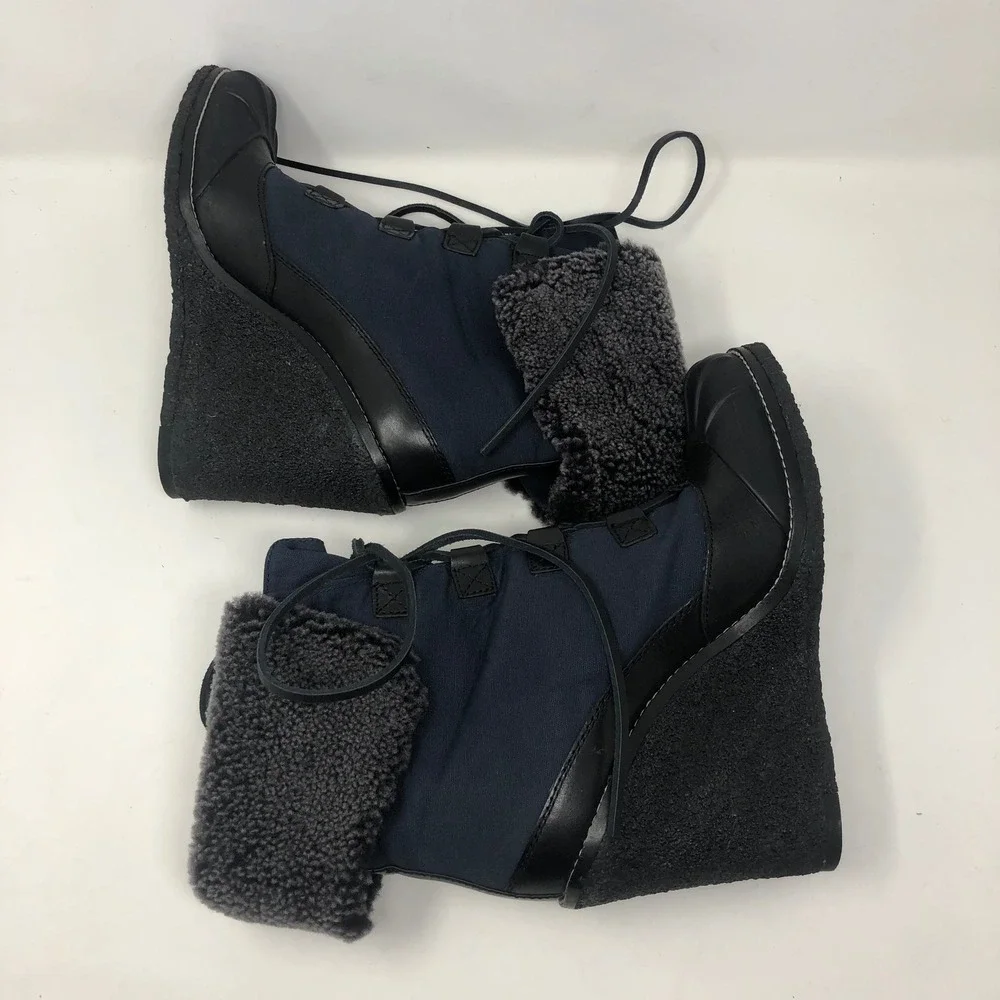 Tory Burch Fairfax 105MM Bootie Womens 11 Navy Black Wedge Faux Fur Luxury Ski
